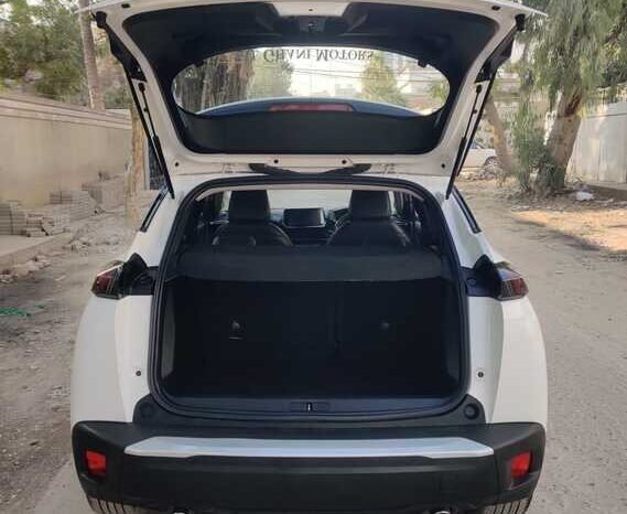 
								PEUGEOT 2008 ALLURE PACKAGE full									