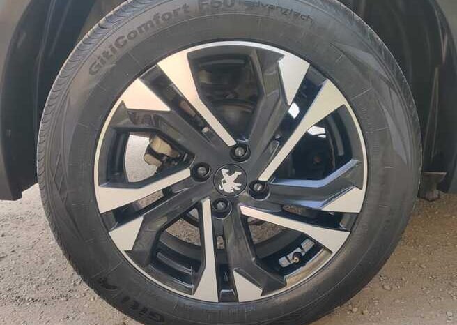 
								PEUGEOT 2008 ALLURE PACKAGE full									