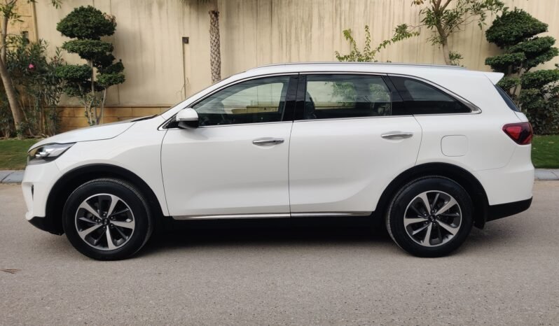 
								2024 KIA Sorento 2.4 FWD full									
