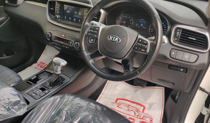 
								2024 KIA Sorento 2.4 FWD full									