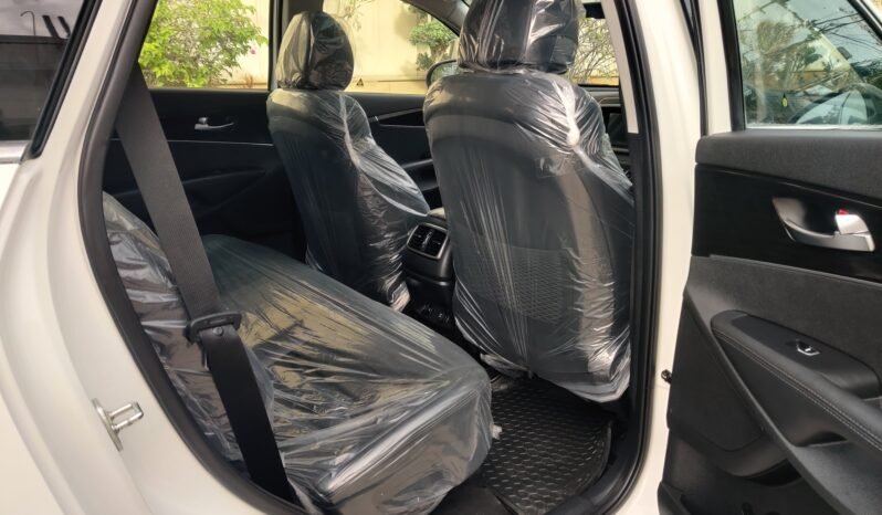 
								2024 KIA Sorento 2.4 FWD full									