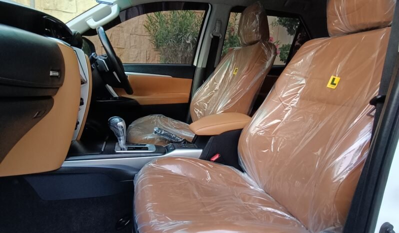 
								2019 TOYOTA FORTUNER SIGMA 2.8 – Converted Legender full									