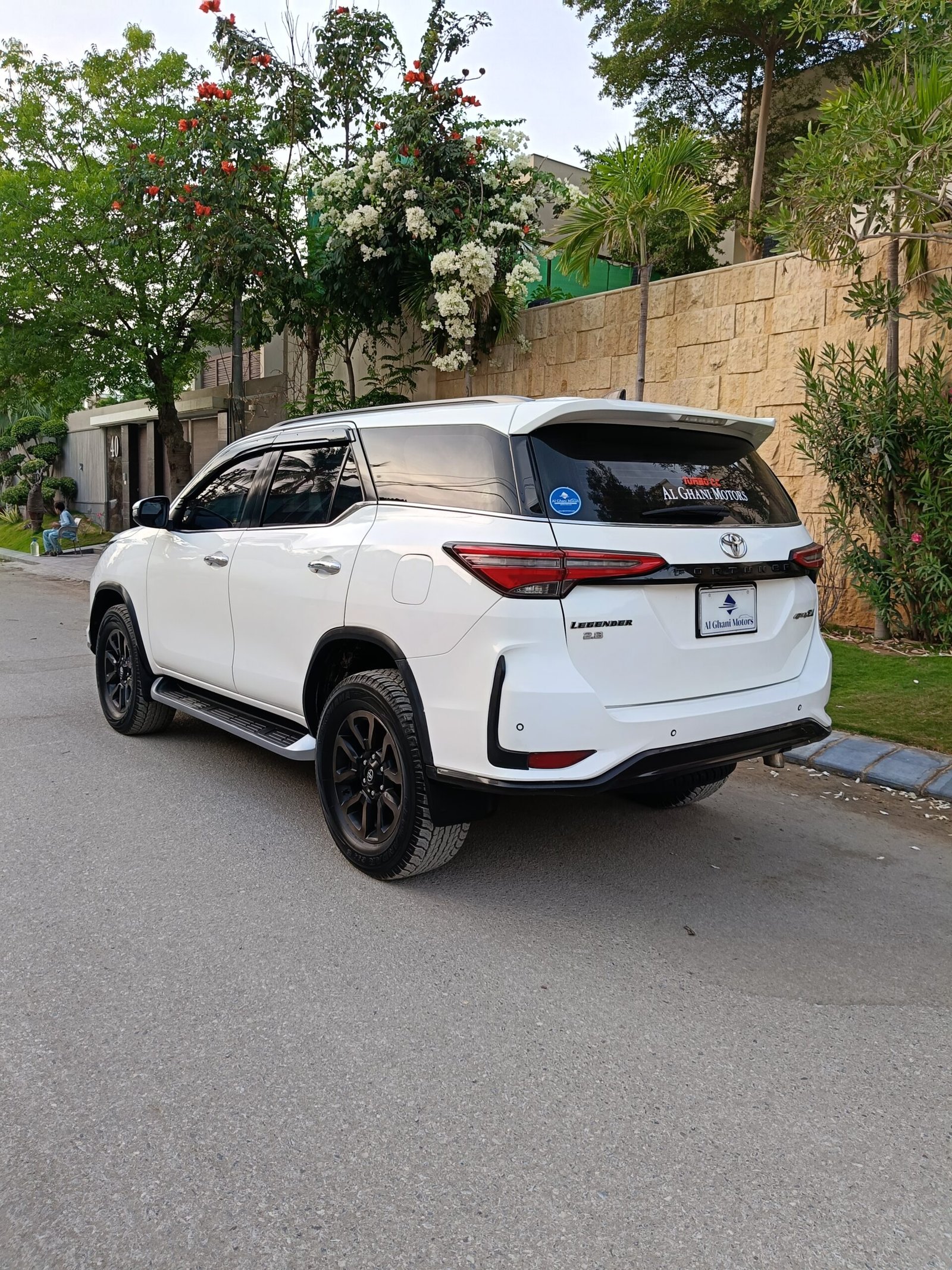 2019 TOYOTA FORTUNER SIGMA 2.8 – Converted Legender