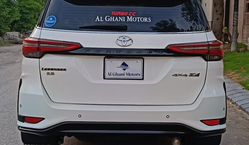 
								2019 TOYOTA FORTUNER SIGMA 2.8 – Converted Legender full									