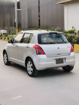 
										2017 SUZUKI SWIFT 1.3 DLX full									