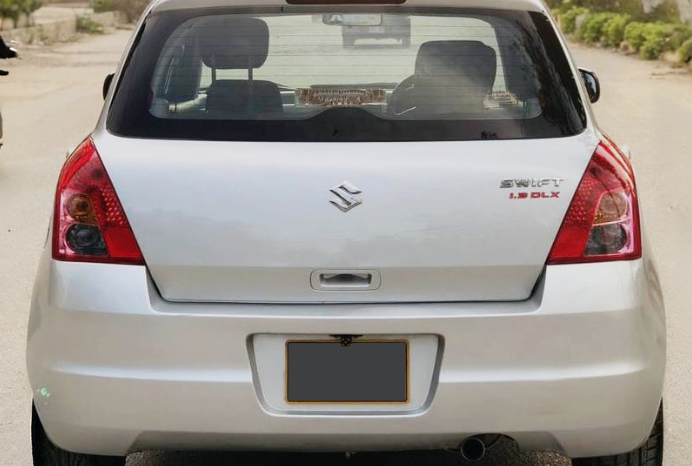 
								2017 SUZUKI SWIFT 1.3 DLX full									