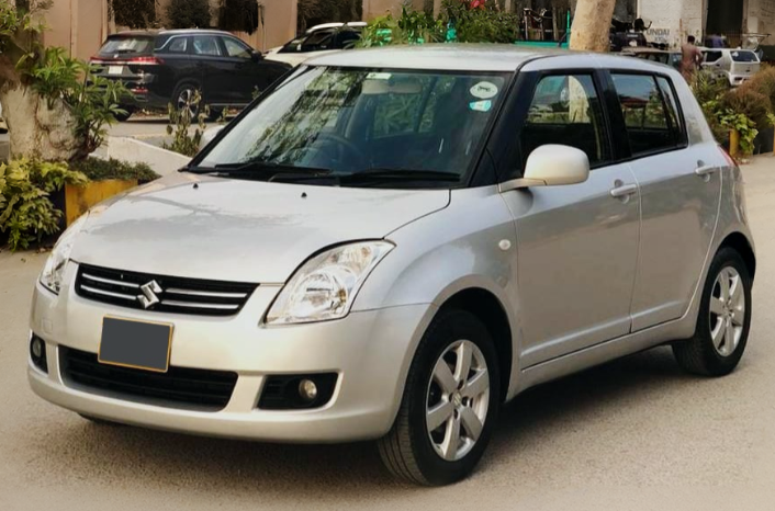 
								2017 SUZUKI SWIFT 1.3 DLX full									