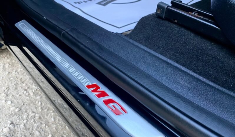 
								2021 MG HS 1.5 TURBO – TROPHY EDITION full									