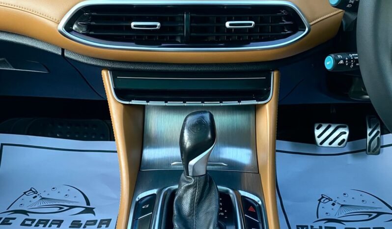 
								2021 MG HS 1.5 TURBO – TROPHY EDITION full									