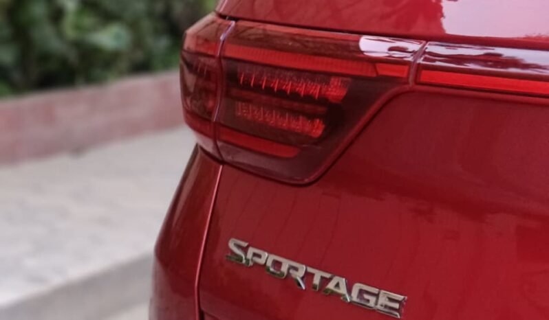 
								2021 KIA SPORTAGE FWD full									