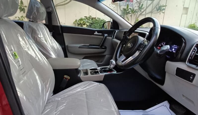 
								2021 KIA SPORTAGE FWD full									