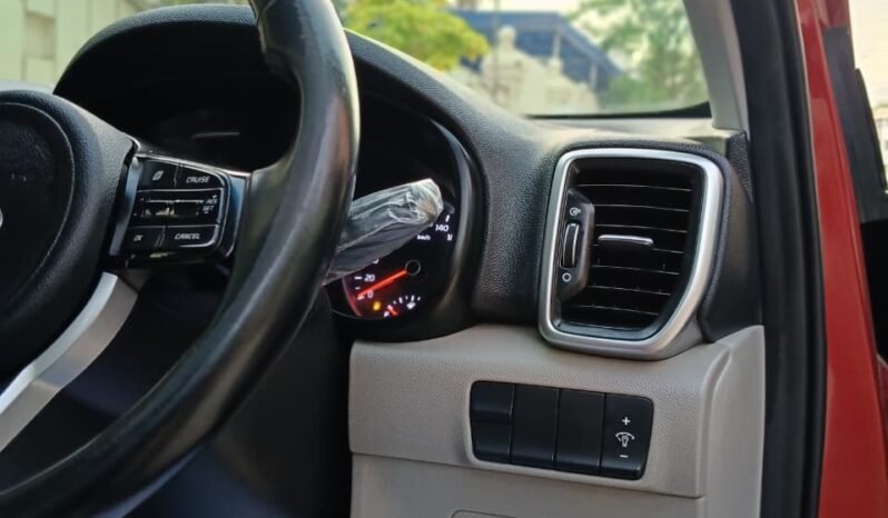 
								2021 KIA SPORTAGE FWD full									