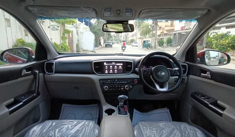 
								2021 KIA SPORTAGE FWD full									