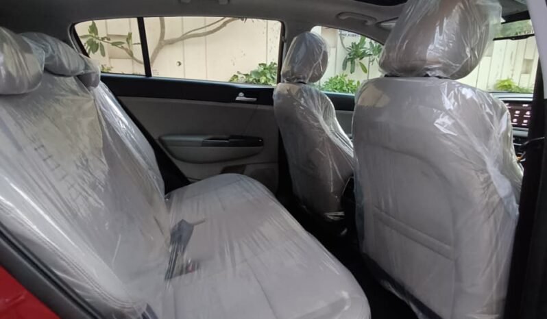 
								2021 KIA SPORTAGE FWD full									